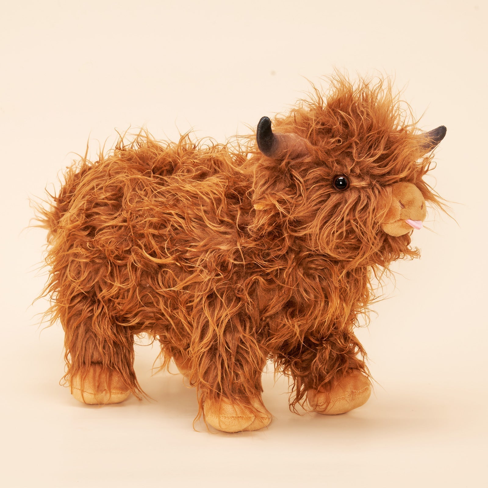 CuddleCoo™ – Realistic Highland Cow Design