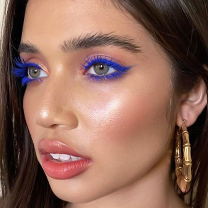 1+1 FREE | LOVILDS™ Colored Slim Mascara – Draw all eyes with flawless smudge-free lashes all day