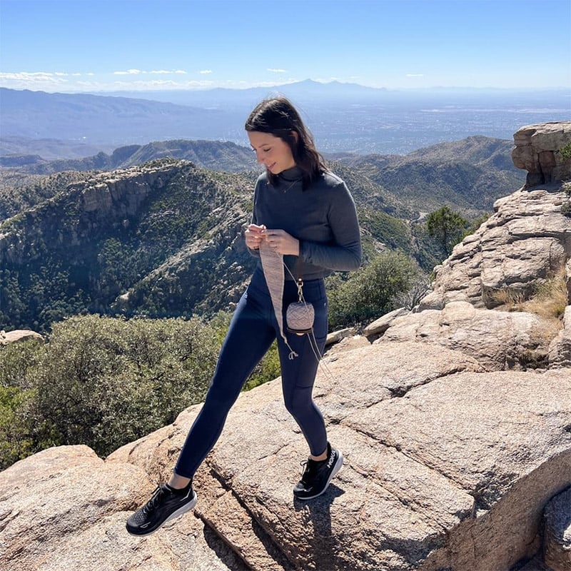 YarnMate™ - Portable Hand Wrist Yarn Holder