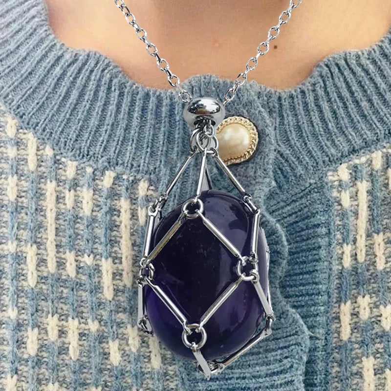 AuraPulse™ Necklace – Attract Positive Energy Wherever You Go