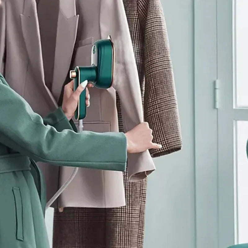 IronGo™ - Compact and powerful portable mini-iron