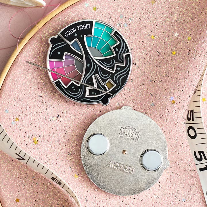 SpectrumSpin™ Enamel Pin – Ignite Your Creativity with Every Sparkling Spin