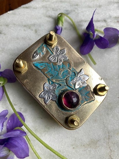 FloraLock™ Micro Press — Turn Ephemeral Flowers into Timeless Treasures