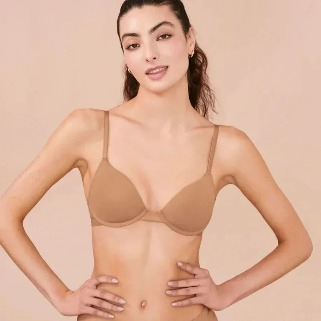 LiftUp™ - Naturally beautiful - with the perfect push!