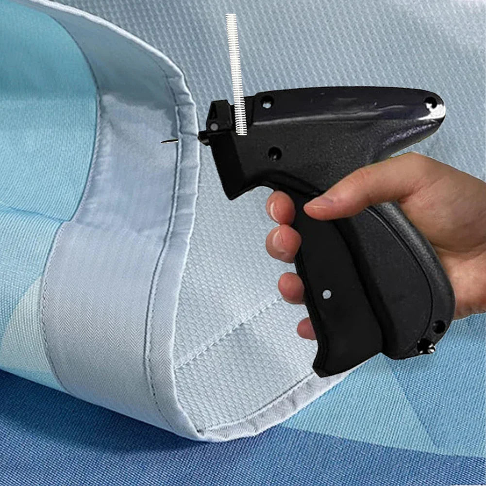 QuickFix™ – Mini Sewing Tool For Quick Garment Repairs