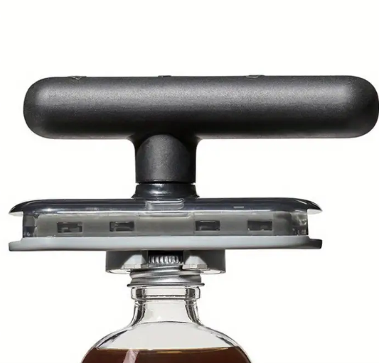 TwistEase™ – Effortless Jar Lid Opening