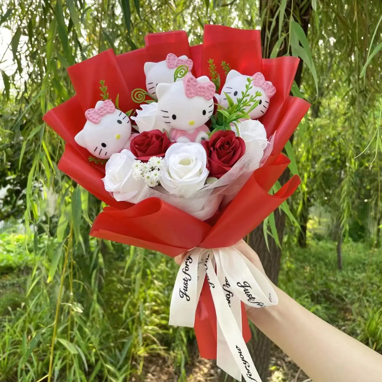 KittyFlora™ - A unique bouquet full of Love!