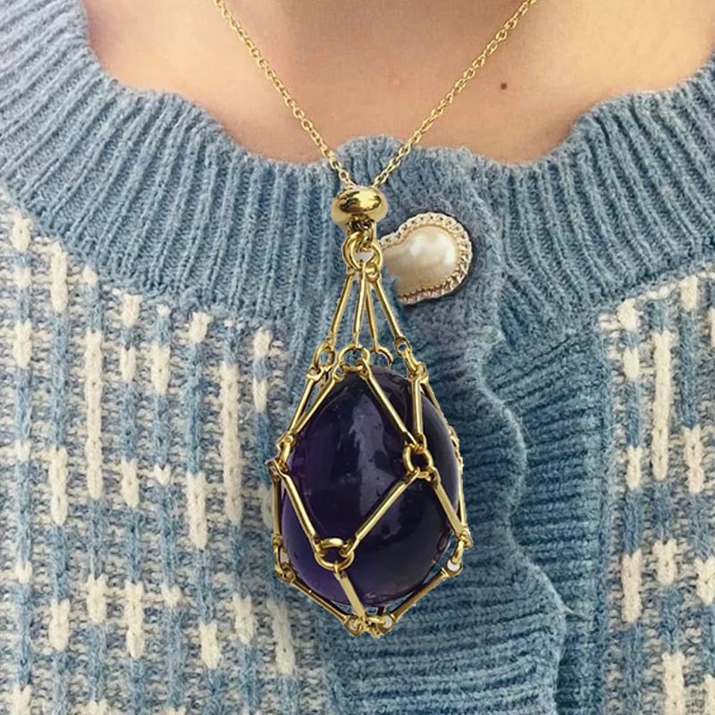AuraPulse™ Necklace – Attract Positive Energy Wherever You Go
