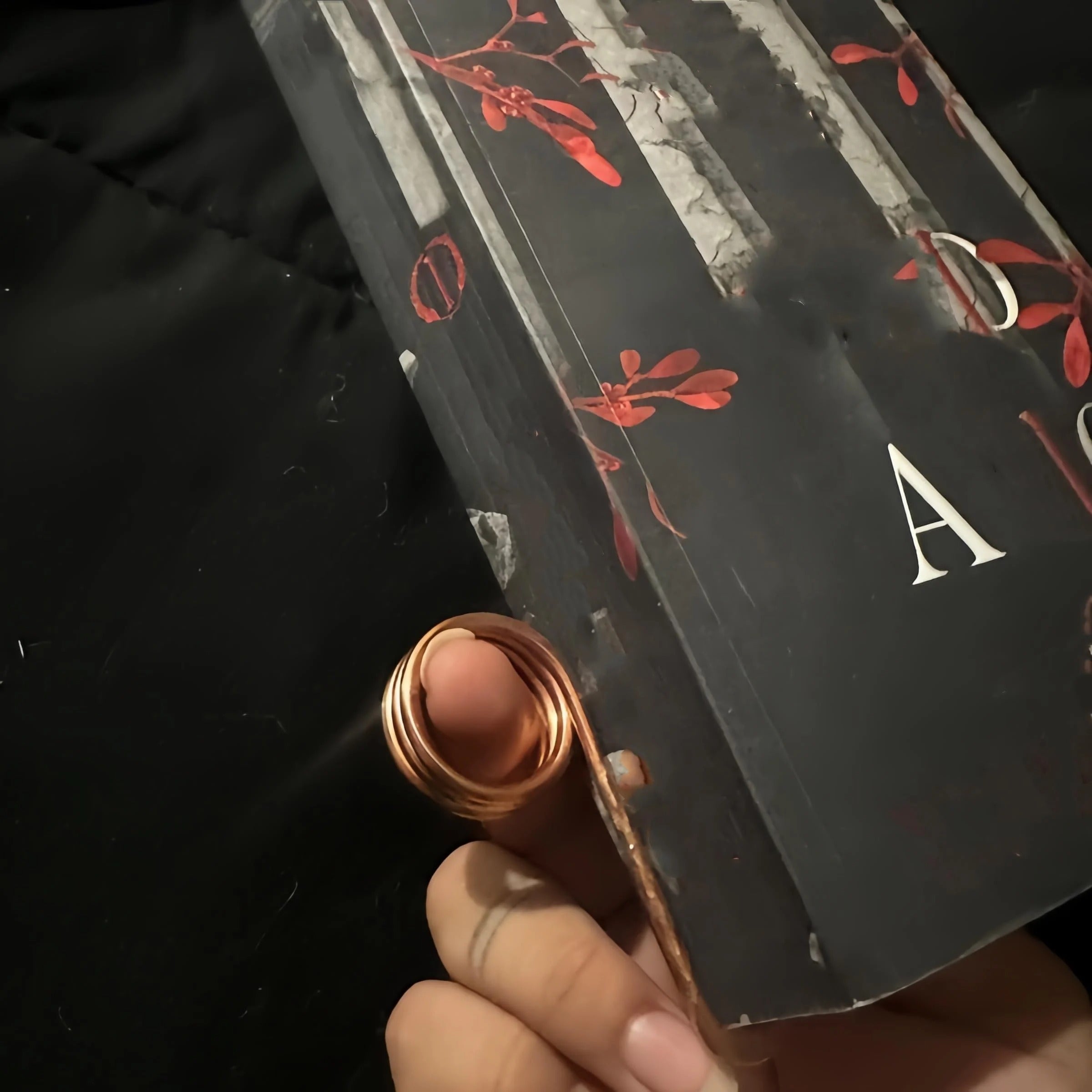 1+1 FREE | PageRing™ — Enjoy Reading Comfort Without Hand Fatigue