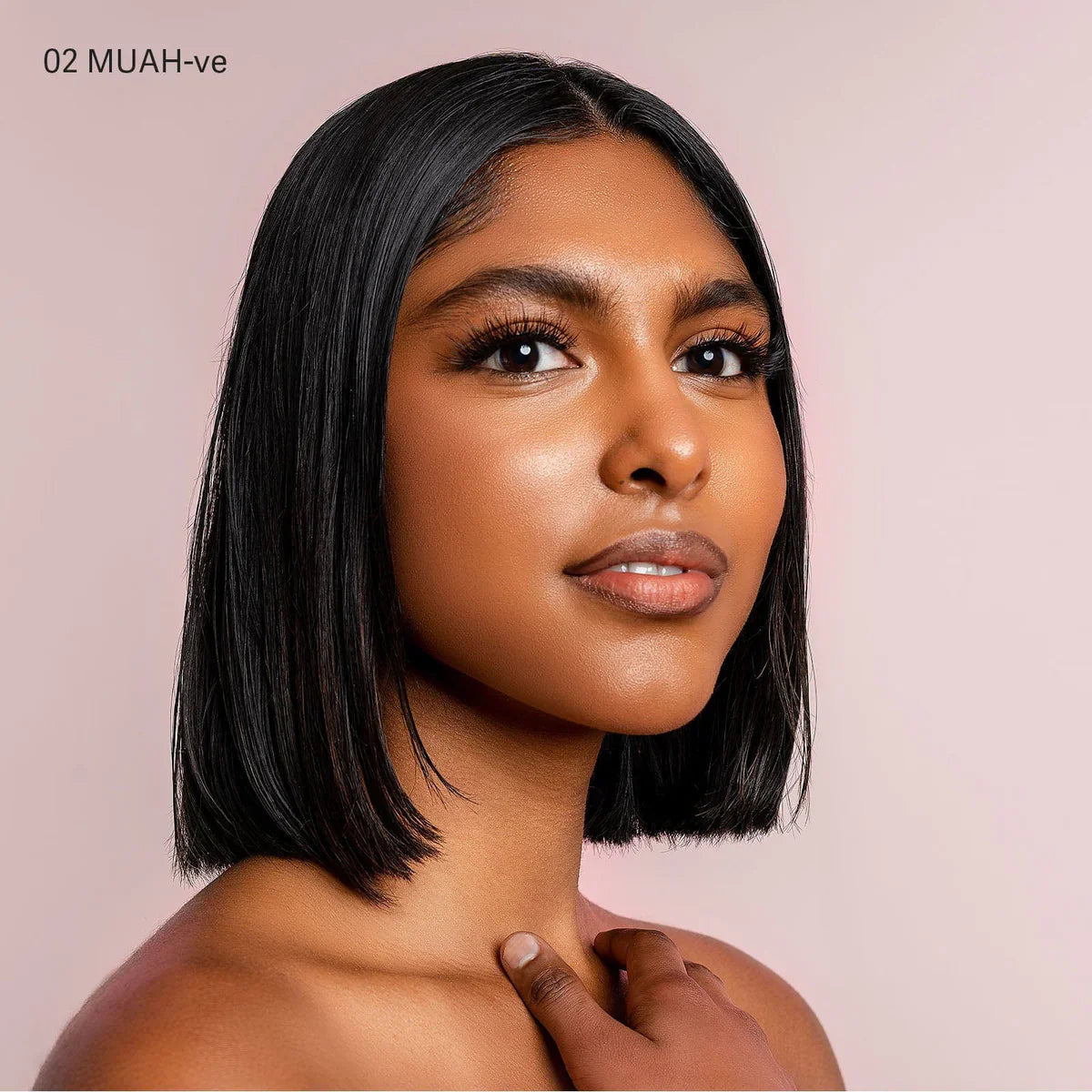 StainGlow™ – Enjoy Every Moment with Smudge-Proof, Moisturizing Shade That Lasts All Day