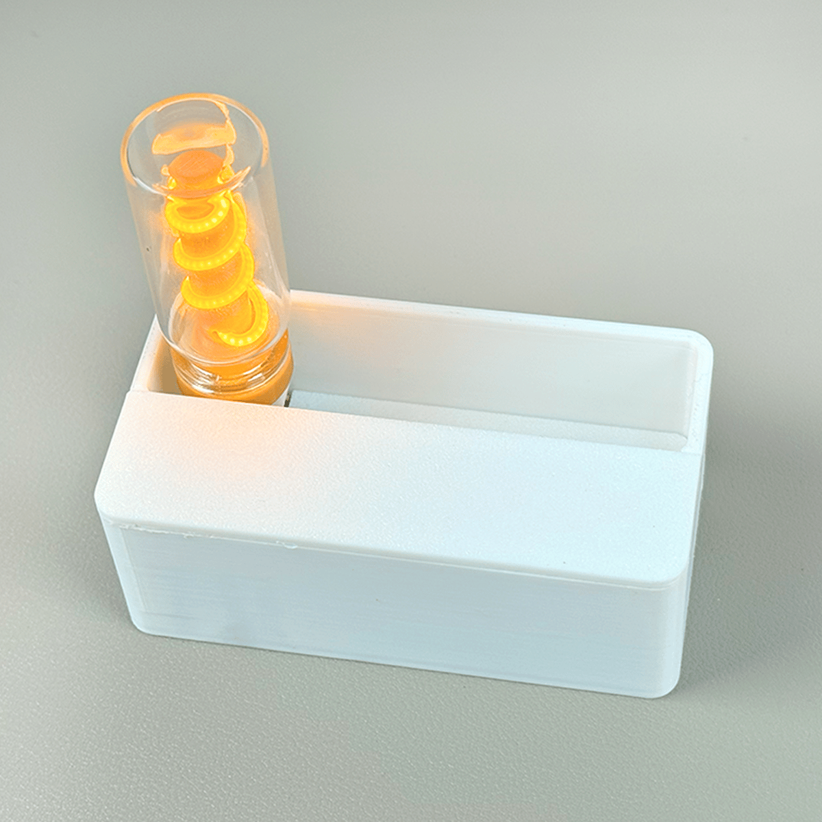 MagnetoLamp™ - 3D-Printed Magnetic Ejection Night Lamp