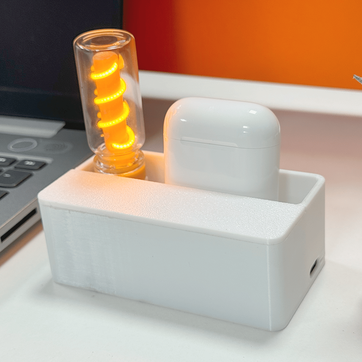 MagnetoLamp™ - 3D-Printed Magnetic Ejection Night Lamp