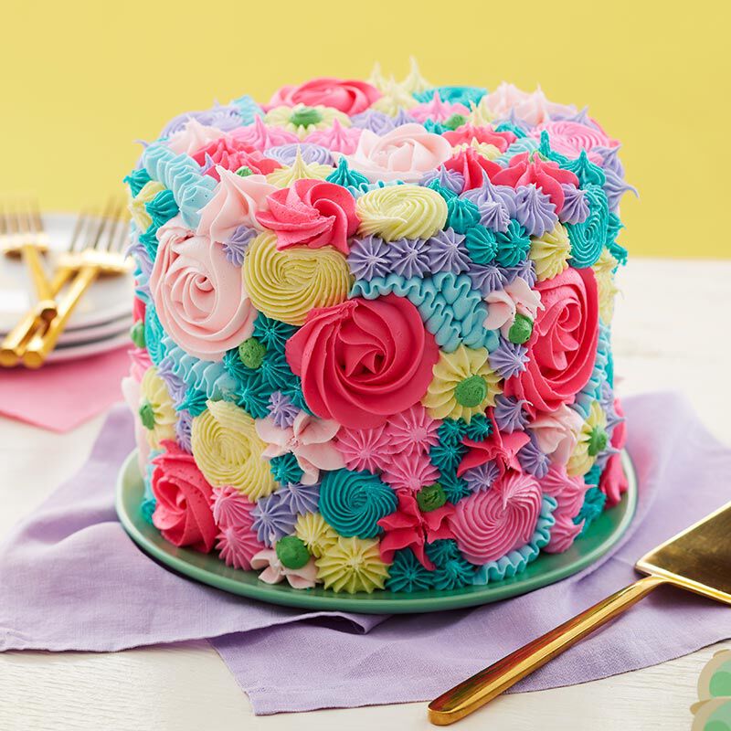 CakeCouture™ - Achieve professional-looking cake decorations right at home