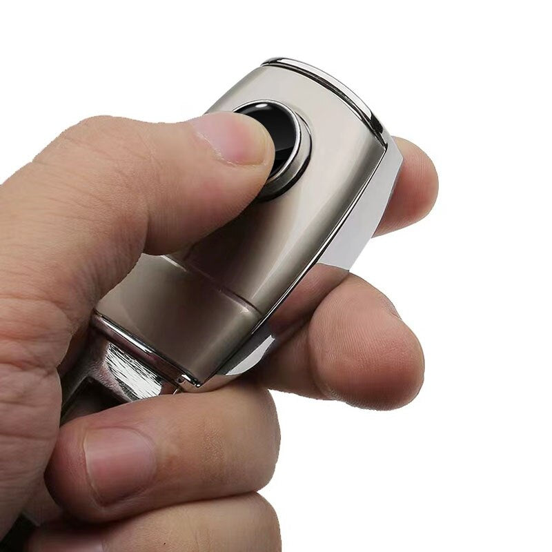 SafetyLoop™ – Improves Seatbelt Comfort